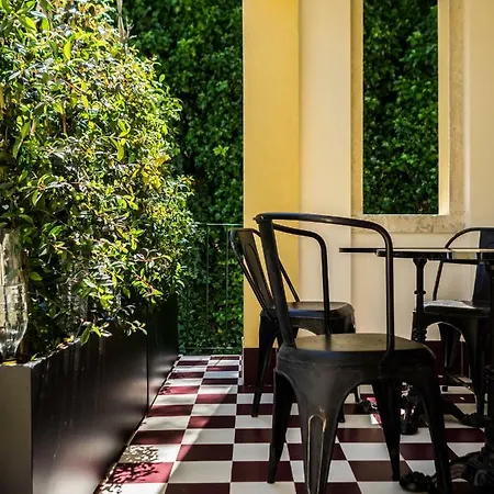 Terrace In Graca
